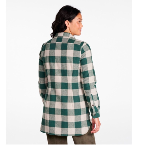 LL Bean Signature Flannel Tunic - Picture 3 of 5